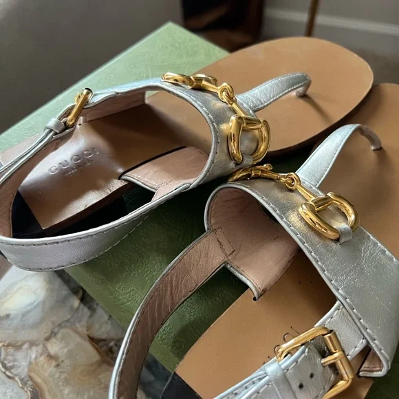 Gucci Women’s sandals with Horsebit - Picture 10 of 13